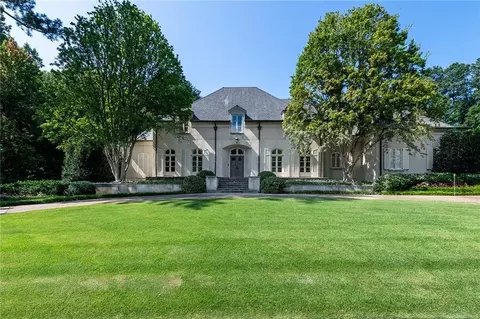 1521 Stonegate Way NW, Atlanta, GA 30327