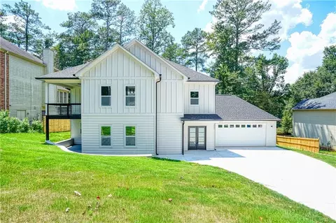 3941 Mountain Way Cv, Snellville, GA 30039
