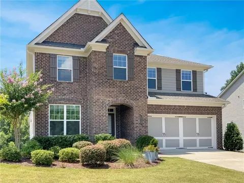 4540 Danbury Farms Dr, Cumming, GA 30040