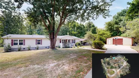 50 Pine Dr, Temple, GA 30179