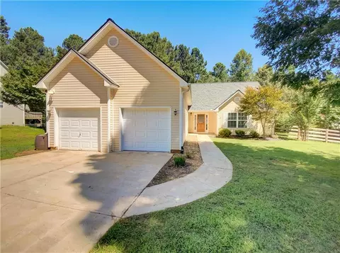 89 Oak Ridge Dr, Dawsonville, GA 30534