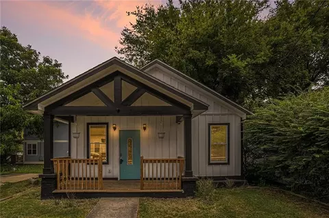 718 Ira St, Atlanta, GA 30310