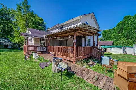73 E Spring St, Nelson, GA 30151 photo 4