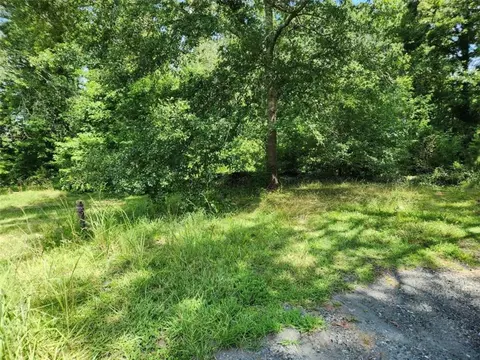 Corner Green Forest Drive, Toccoa, GA 30577 photo 3