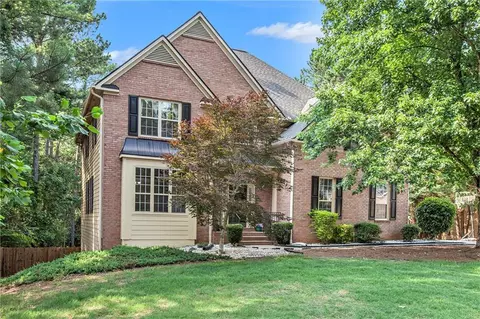 5015 Forest Hill Dr, Monroe, GA 30655