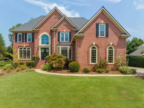 4563 Kettering Dr NE, Roswell, GA 30075