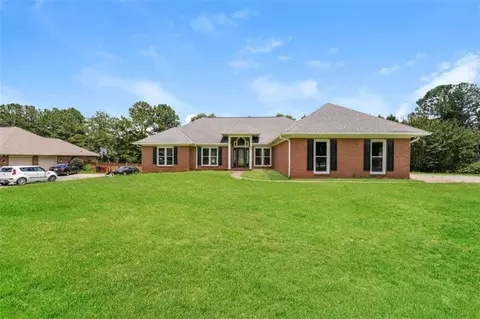 7990 Lake Ridge Dr, Jonesboro, GA 30236