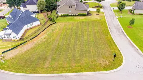 5511 Morningview Ln, Jefferson, GA 30549