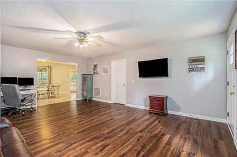 32 Dry Pond Rd, Covington, GA 30016 photo 7