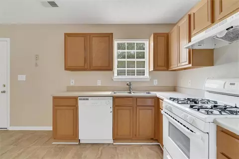 1676 Graystone Dr, Hampton, GA 30228 photo 11
