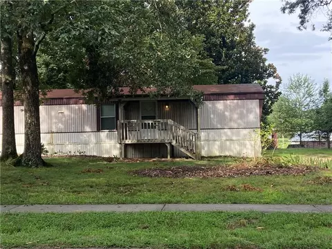340 Main St, Clermont, GA 30527