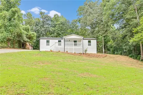 4245 Heritage Way SE, Acworth, GA 30102