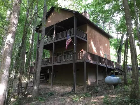 17 Maple Ln, Blairsville, GA 30512