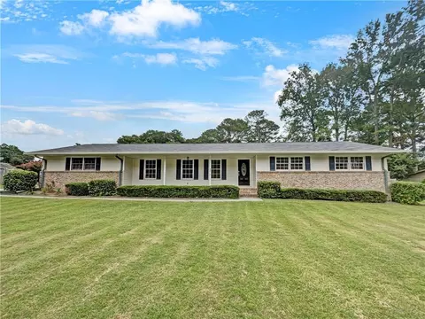 852 April Dr SW, Conyers, GA 30094