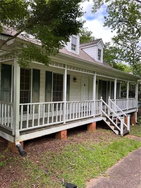 4500 Pine Hill Ter NE, Marietta, GA 30066