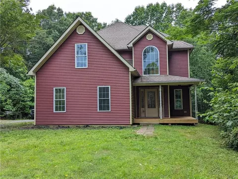 6100 Yukon Rd, Talking Rock, GA 30175
