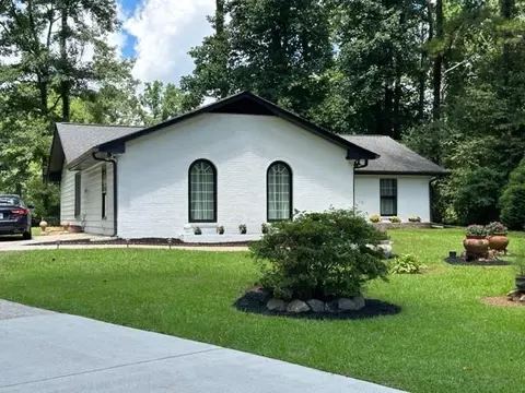 355 Buck Ct, Suwanee, GA 30024