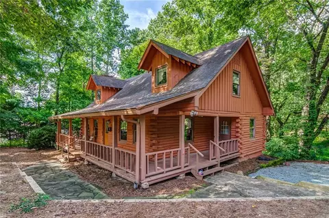 561 Brigham Cir, Canton, GA 30115