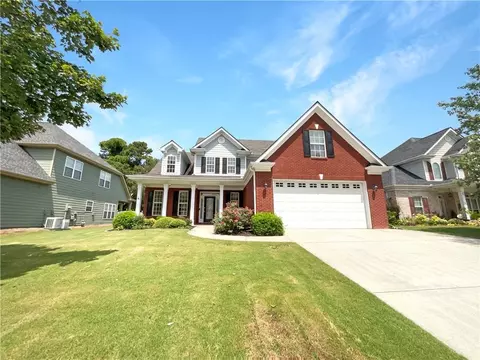 249 Blue Creek Ln, Loganville, GA 30052