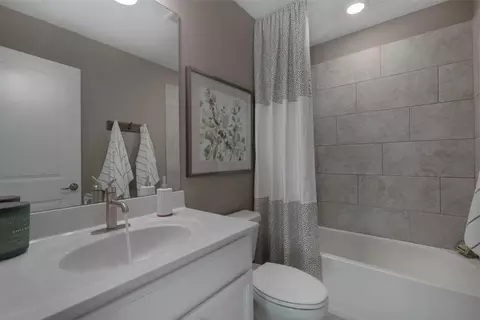 385 Yardley Ln, Grayson, GA 30017 photo 8