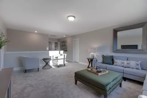 385 Yardley Ln, Grayson, GA 30017 photo 10