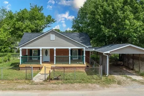 3 E 4th St E, Aragon, GA 30104