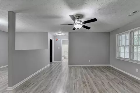 25 Mountain View Cir, Covington, GA 30016 photo 5