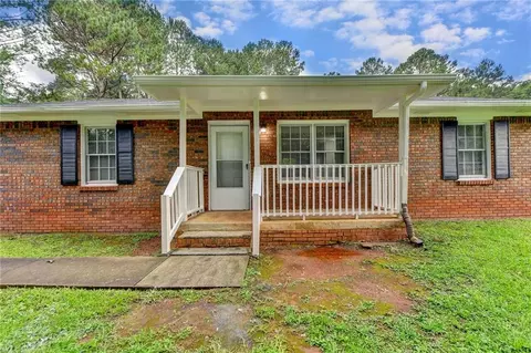 25 Mountain View Cir, Covington, GA 30016 photo 3