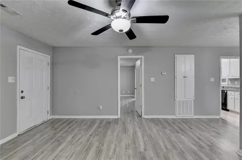 25 Mountain View Cir, Covington, GA 30016 photo 9