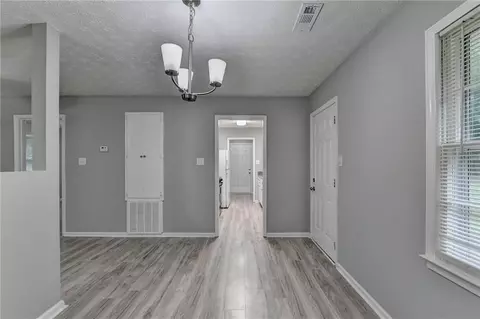 25 Mountain View Cir, Covington, GA 30016 photo 13