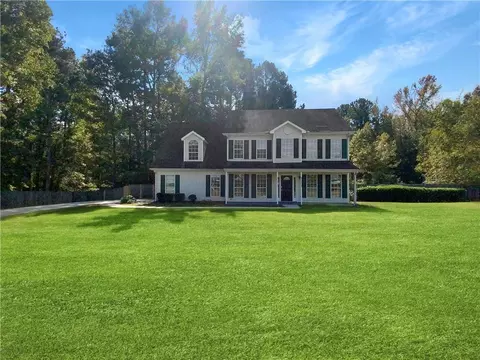 124 Stanfield Ct, Hampton, GA 30228