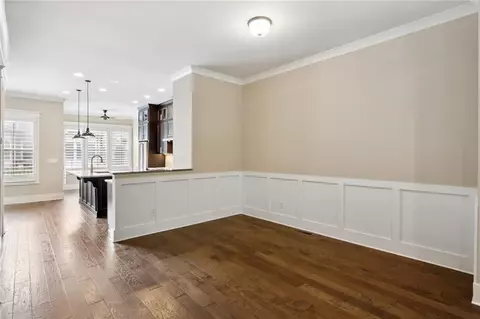 2424 Gatebury Cir, Chamblee, GA 30341 photo 13