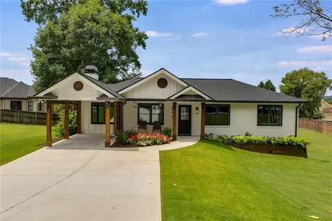 4920 Lewis Dr SE, Smyrna, GA 30082