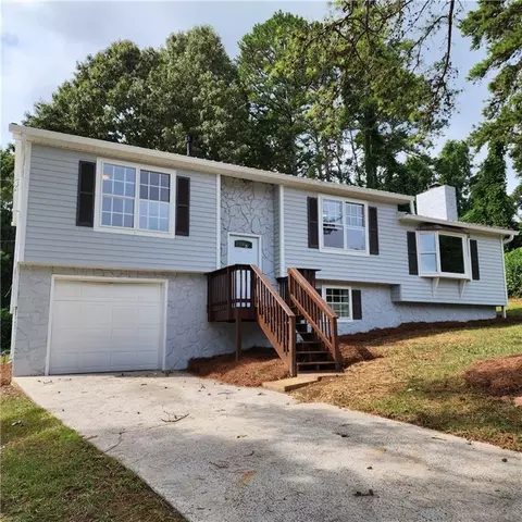 2 Edgefield Dr SE, Silver Creek, GA 30173