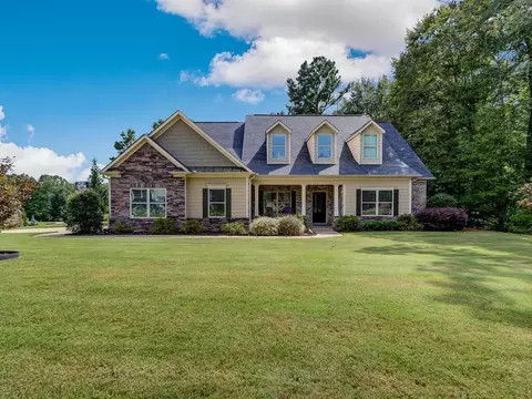 1405 Shadowstone Dr, Winder, GA 30680 photo 3