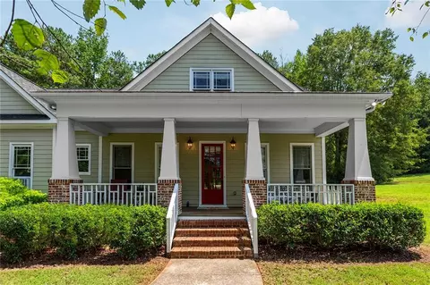 7990 Cochran Mill Rd, Chattahoochee Hills, GA 30268