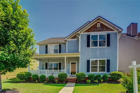 25 Paula Dr, Porterdale, GA 30014
