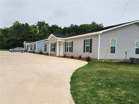 117 Ronald Pride Blvd, Fort Valley, GA 31030
