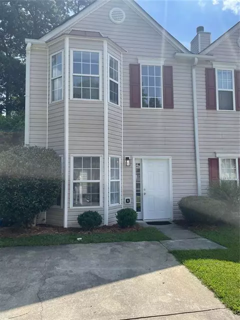 5620 Hampton Ct, College Park, GA 30349
