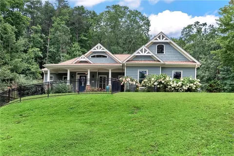 68 Smith Cir, Dawsonville, GA 30534