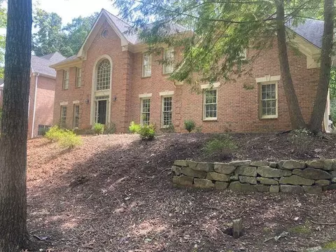 9460 Mistwater Close, Roswell, GA 30076