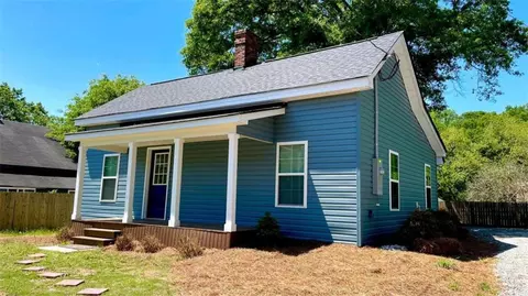 268 S Webb St S, Hartwell, GA 30643