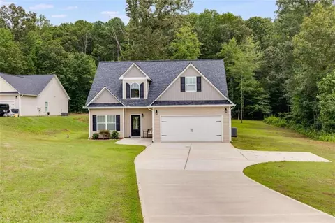 370 Cranbrooke Dr, Dallas, GA 30157