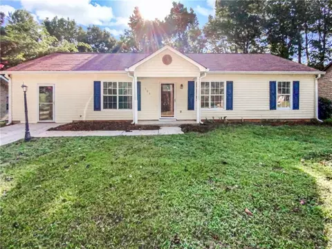180 Sherwood Loop, Mcdonough, GA 30253