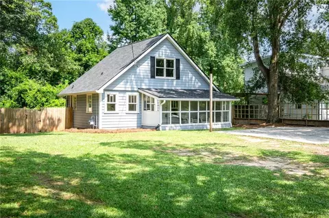 4492 Lawrenceville Hwy, Tucker, GA 30084