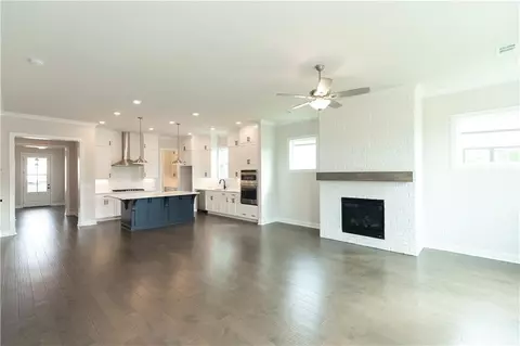 173 Idylwilde Way, Canton, GA 30115