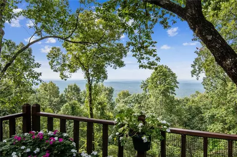 177 Ridgeview Dr, Big Canoe, GA 30143