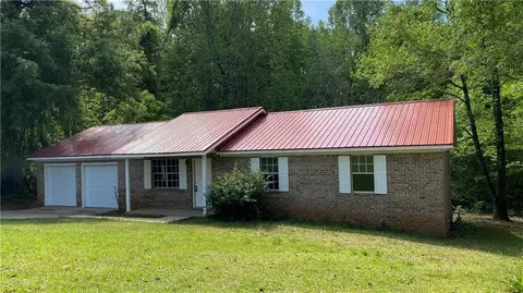 259 Willis Wilder Dr, Forsyth, GA 31029
