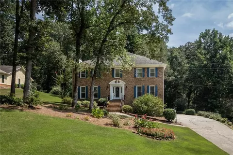 3734 Shawnee Run SW, Lilburn, GA 30047