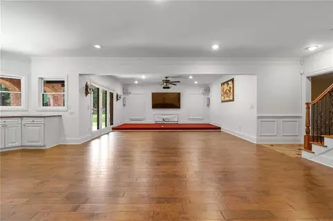 8160 Prestwick Cir, Duluth, GA 30097 photo 23